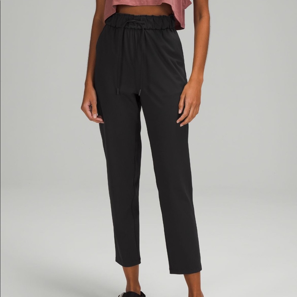 Stretch high rise crop 23”